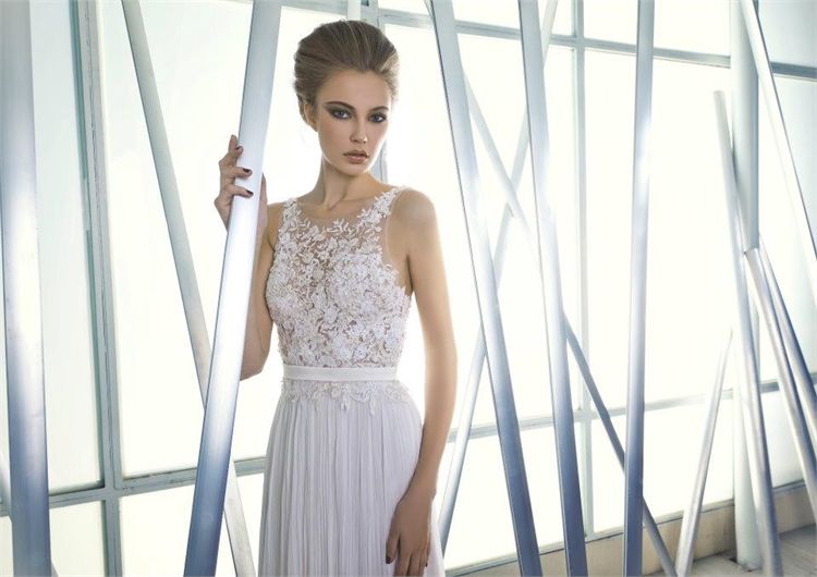 מירה צבילינגר 2012 - הליין החדש 6