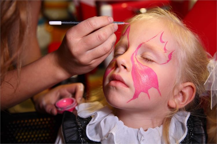 חגיגה נחמדת 2