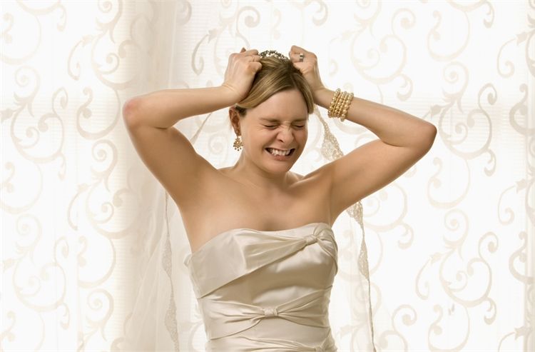 החתן חשף בחופה: הכלה לא בתולה 3