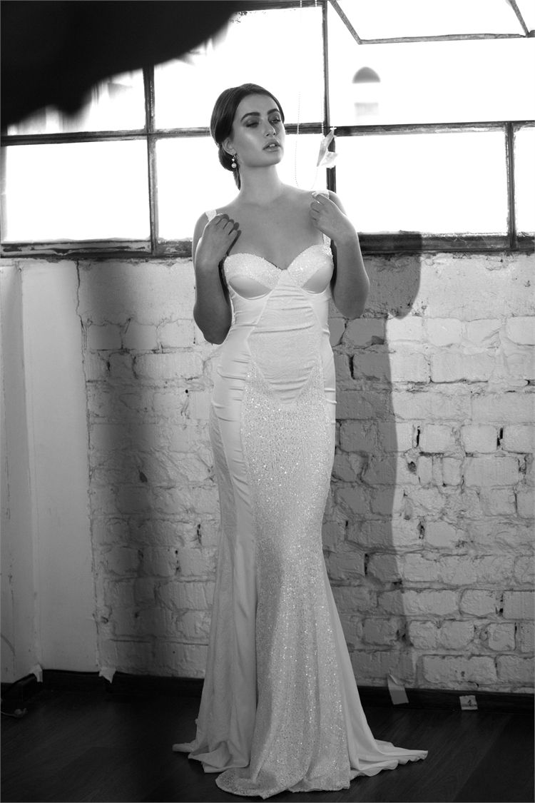 שני גולסה 2013: שמלות כלה נשפכות 6