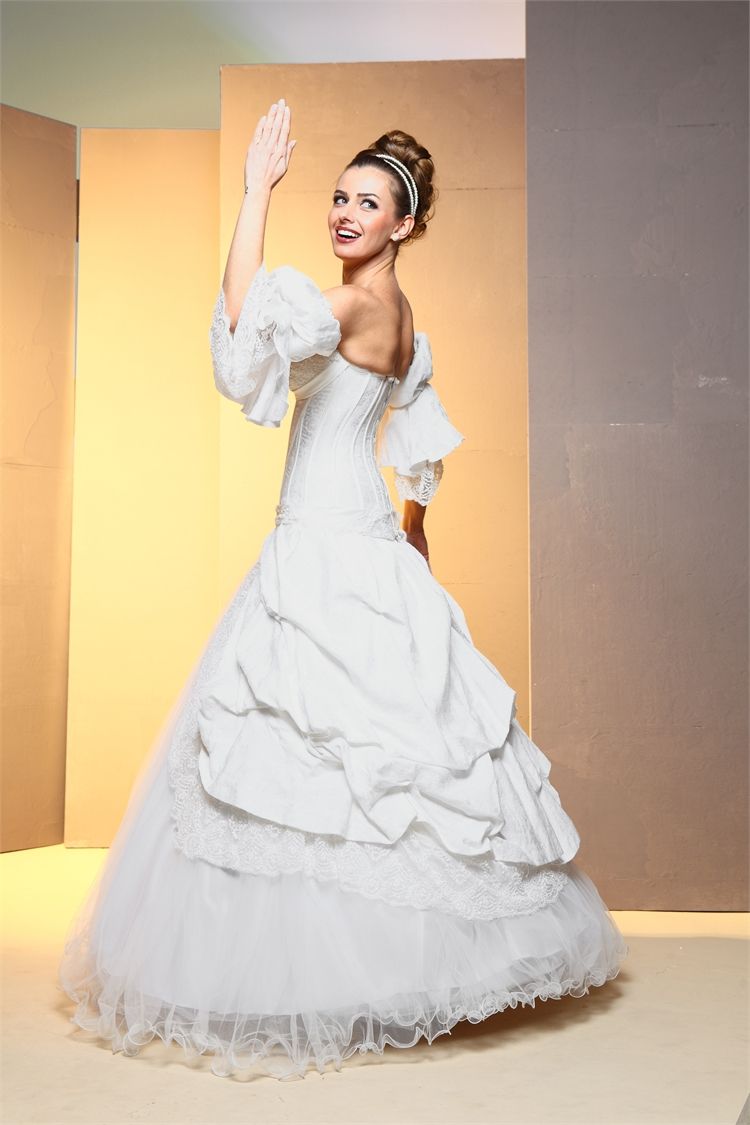 לימור בן יוסף 2013: שמלות כלה מגוונות 7