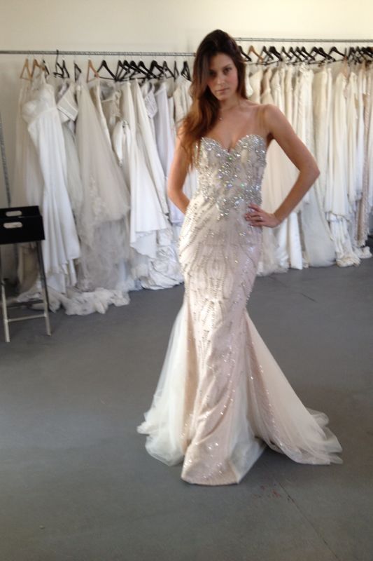 לירז דרור מציגה: שלוש שמלות כלה 2