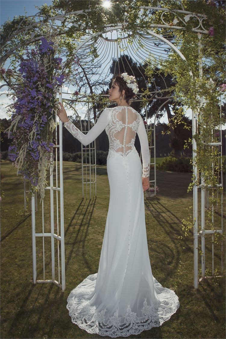 מירב סולו  2014: שמלות כלה עם גב ייחודי 6