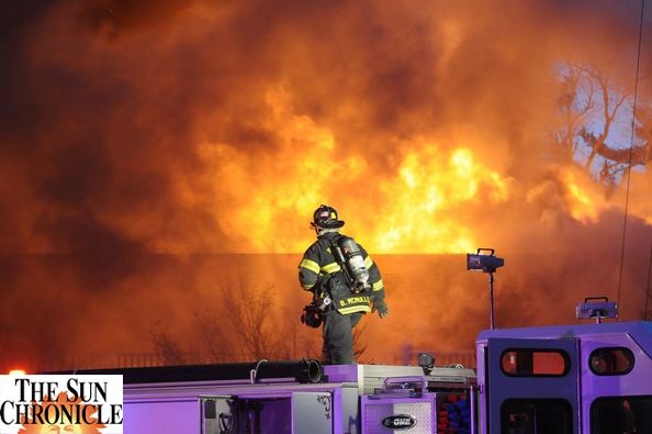 האולם נשרף והחתונה הופסקה 2