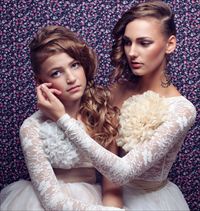 הילדה התחרטה ולא רוצה להיות שושבינה?