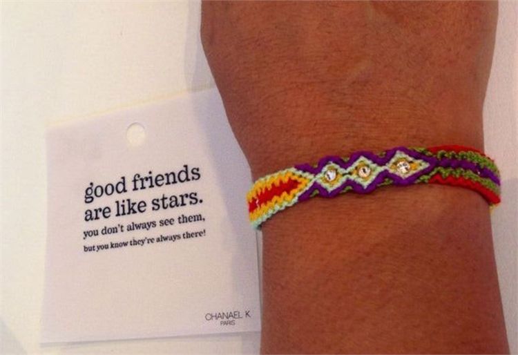 איזו מתנה נינט חילקה במסיבת רווקות? 2