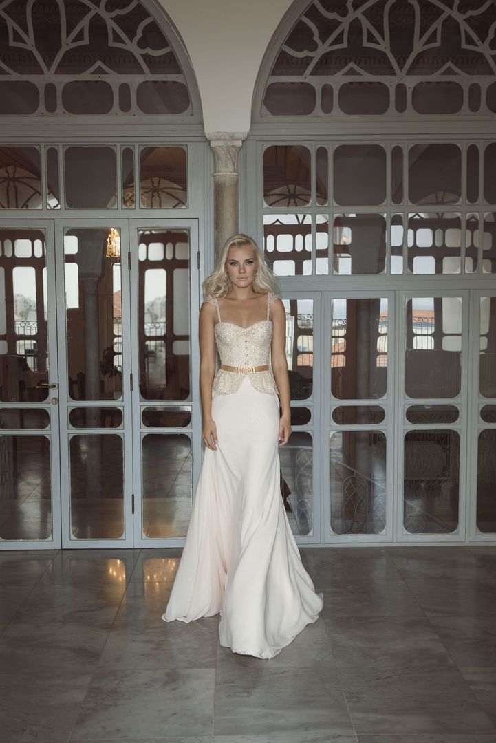 שמלת כלה לבנה או בצבע שמנת 2