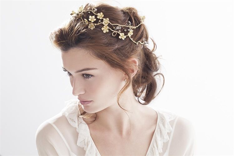 מגדילות ראש: תכשיטים לראש הכלה 10