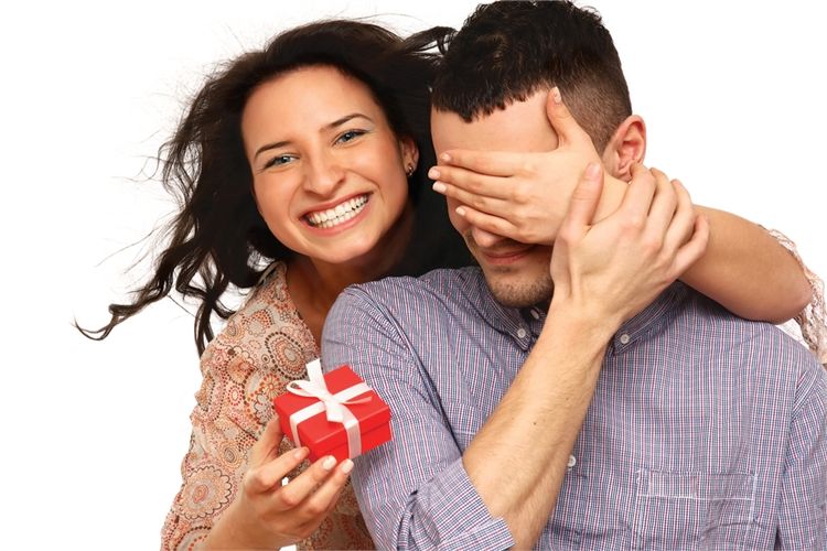 לא מחכות: הנשים שהציעו נישואים 3