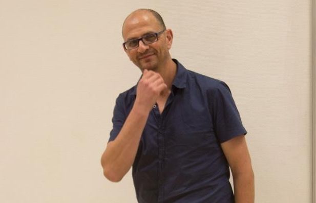 בקרוב אצלך: מחפשים אהבה בפייסבוק 3