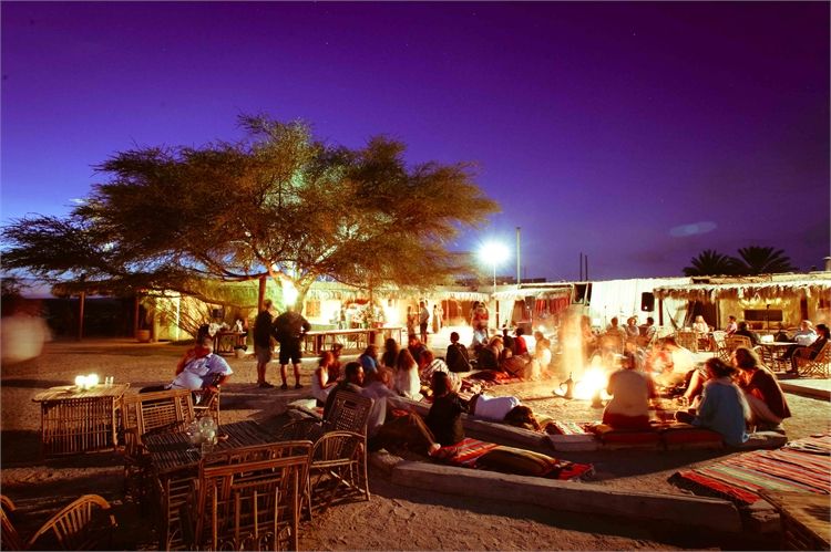 טרנדים 2015: נשארים לישון עם הזוג 2