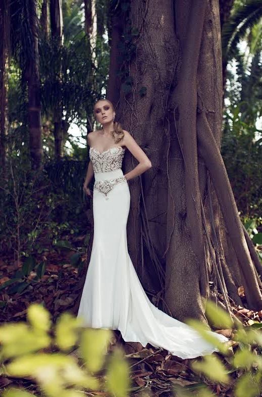 סימיזאן בוזגלו 2015: שמלות כלה נוצצות 3