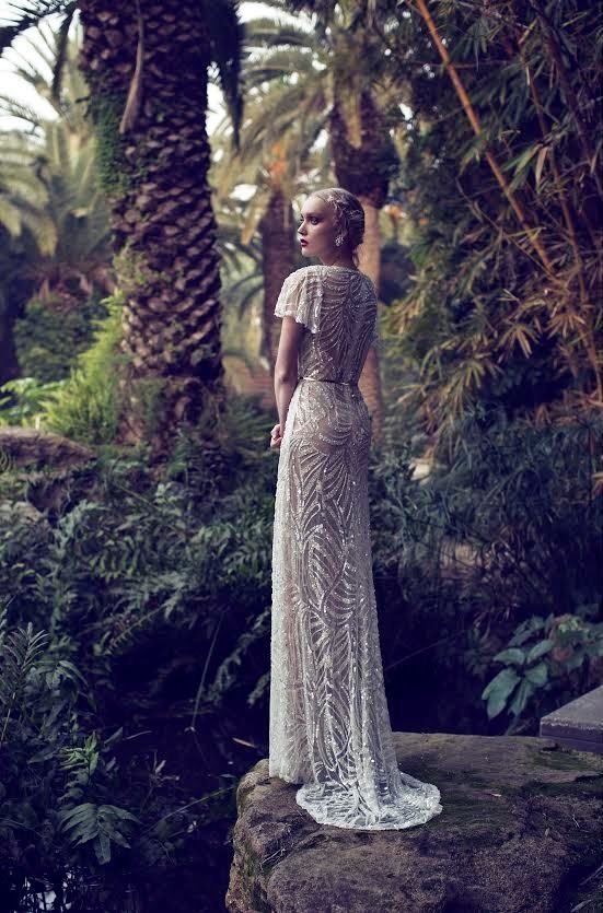 סימיזאן בוזגלו 2015: שמלות כלה נוצצות 10