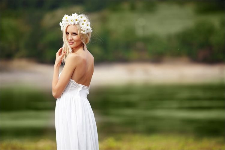 שמלות כלה בסגנון גב פתוח 2