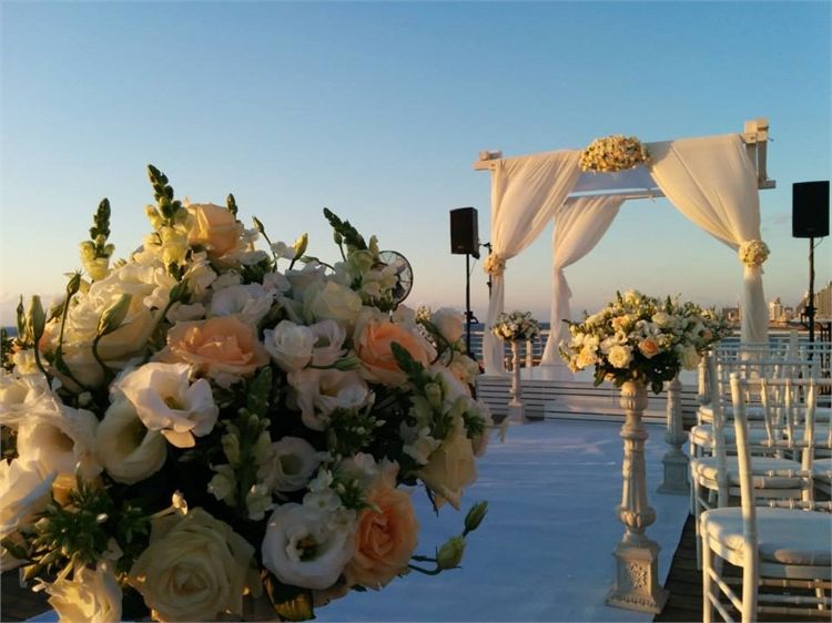 עצב לי חופה מפרחים 6