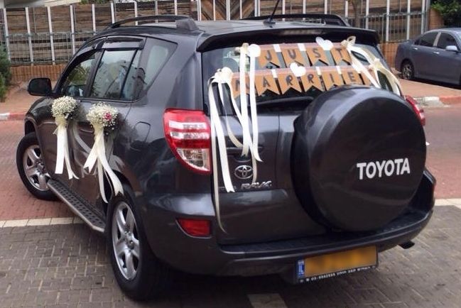 נסיעה טובה: קישוטי רכב מיוחדים לחתונה 3