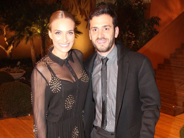 רומן מהסרטים: הסלבס שהכירו על הסט 3