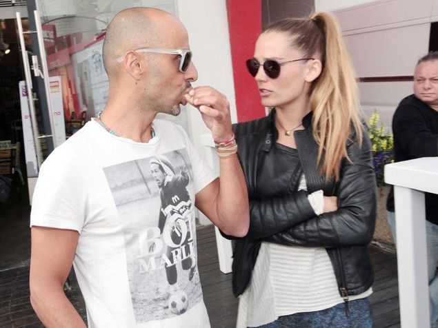 רומן מהסרטים: הסלבס שהכירו על הסט 4