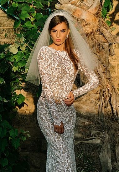 אנבל בולטוב 2015: שמלות כלה של נסיכות 2