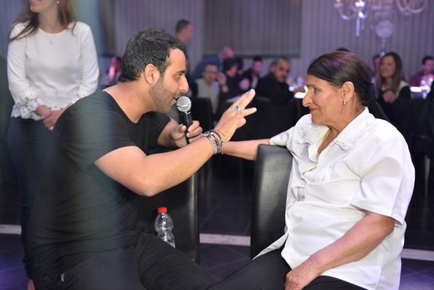 לא רק אמא זוכה שיקדישו לה שיר, עכשיו גם שיר בתמונה (צילום: יחצ, ארז חן צלמים)