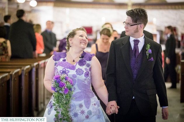 סרגה במשך אלף שעות את שמלת הכלה 5