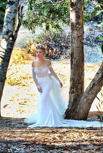 הלהיט של 2015: שמלות כלה פפלום 9