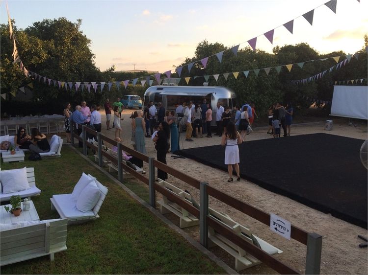 משנים כיוון: צורות הגשה בחתונה 5