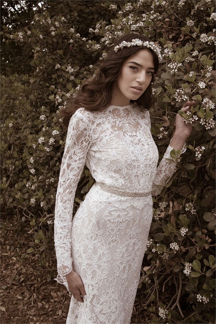 בואי כלה 2015: שמלות כלה עם אקססוריז 6