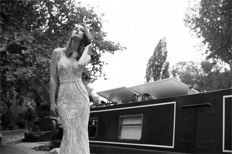 עם איזו שמלת כלה בר רפאלי תתחתן? 5