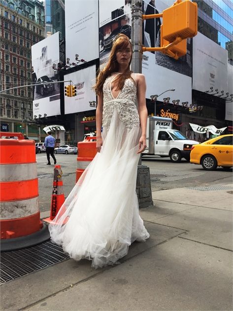 שמלת כלה של ליז מרטינז במתנה 4