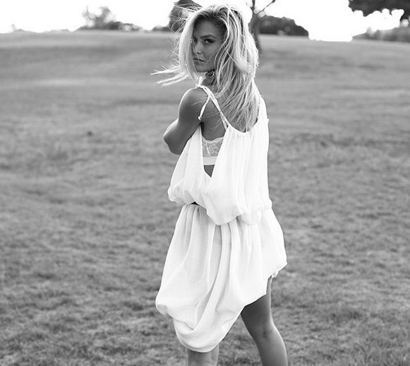 זה קורה, בר רפאלי בלבן 7