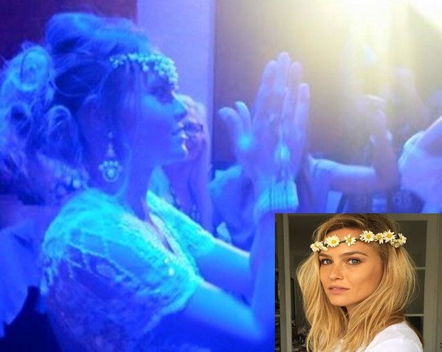 רץ בוואטסאפ: בר רפאלי בשמלת כלה? 3