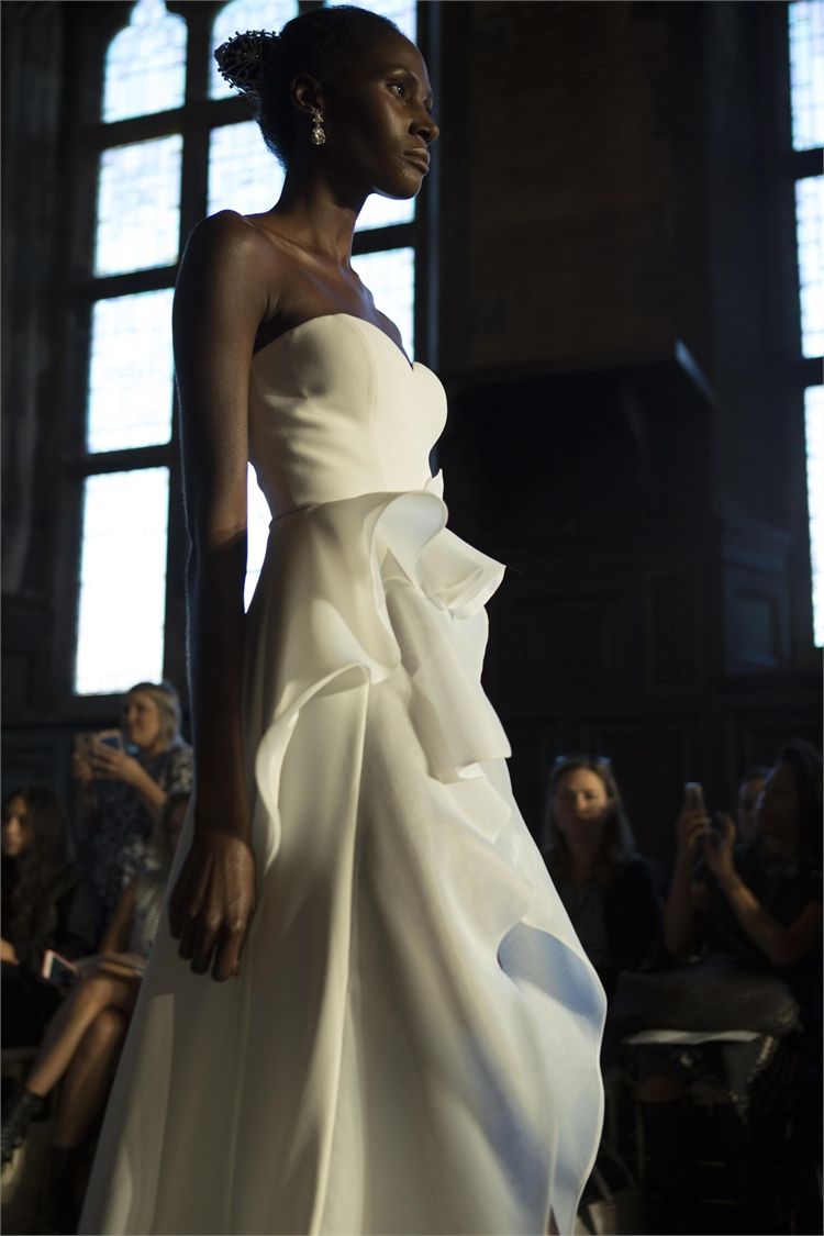 המעצבים בשבוע האופנה לכלות בניו יורק 8