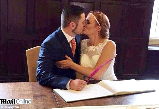 כלה אמרה 'איי דו' והלכה בעקבות המאנצ' 2