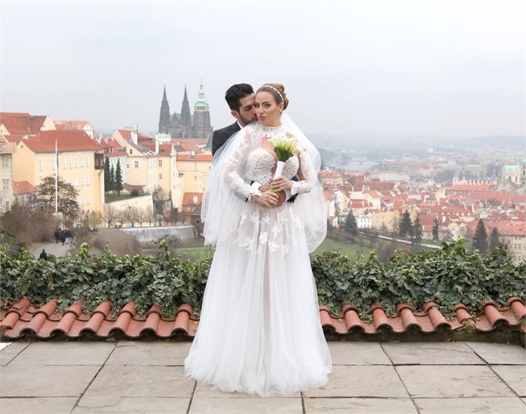 זה קרה: כוכבת הרשת חן טל התחתנה 7