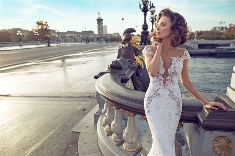 דמיטריוס 2016: שמלות כלה עוצרות נשימה 11