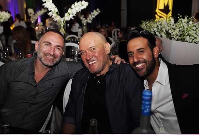 למה אירית רחמים לבושה בשמלת כלה? 5