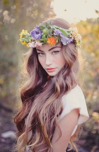 תסרוקת כלה עם פרחים 2