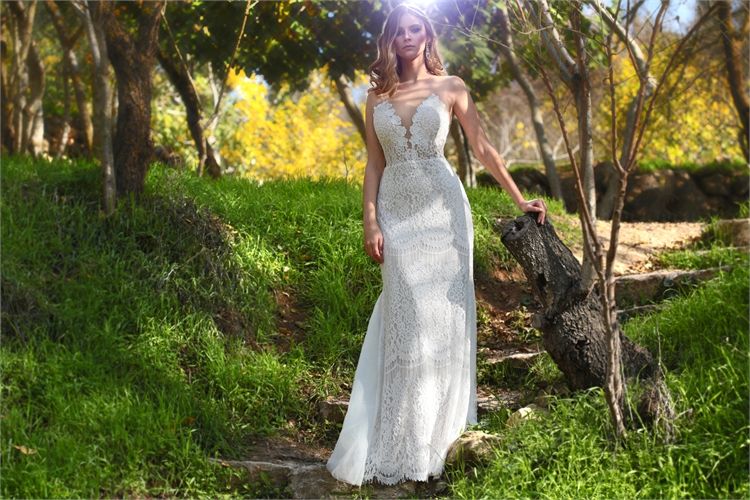 מור רפאלי 2016: שמלות כלה קסומות 4