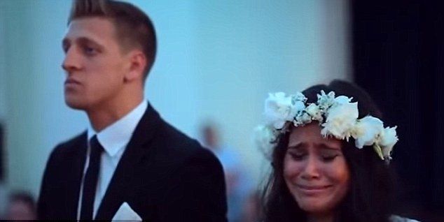 בכל הכוח: ריקוד חתונה מסעיר את הרשת 3