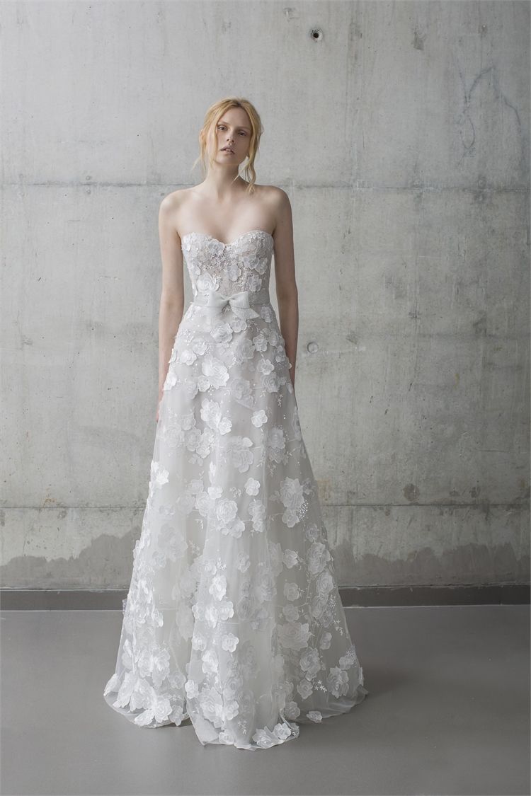 מירה צבילינגר 2016: שמלות כלה נוצצות 3