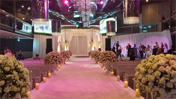 קטן או גדול? האמת מאחורי החתונה 4