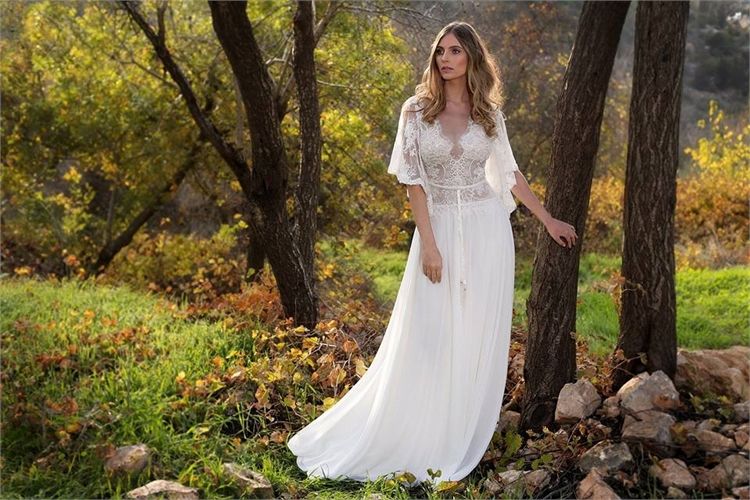 חזק באופנה: שמלות כלה עם חגורה 3