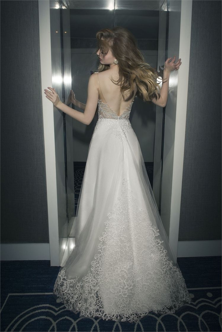 דני מזרחי 2016: שמלות כלה נצחיות 12