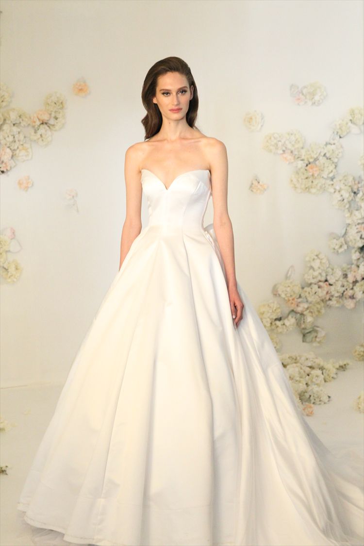 אפרת קליג מציגה: קולקציה שבאה מהבטן 2