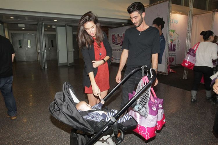 המזל טובים של החודש: אגם רודברג מאורסת 3