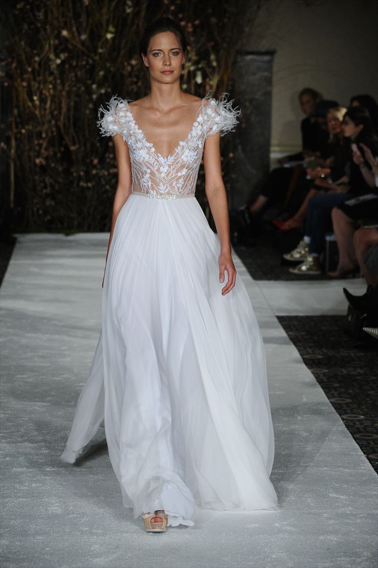 מירה צבילינגר מציגה בניו יורק: שקוף ופרחוני 10