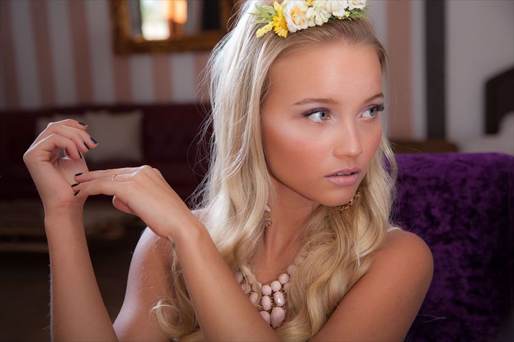 אוריטל בר 2016: איפור ושיער במראה זוהר 8