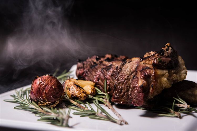 הזרקור: אולם אירועים מפלים 5