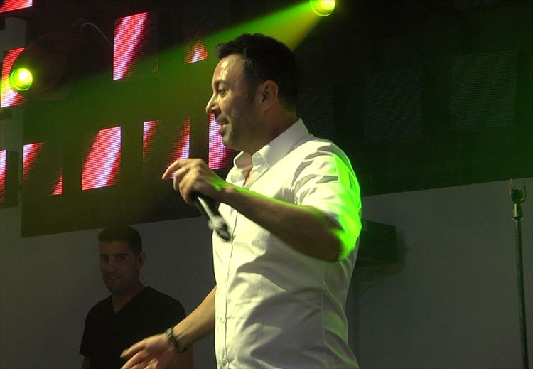 המגרש של החיים: אופיר קריאף התחתן 5